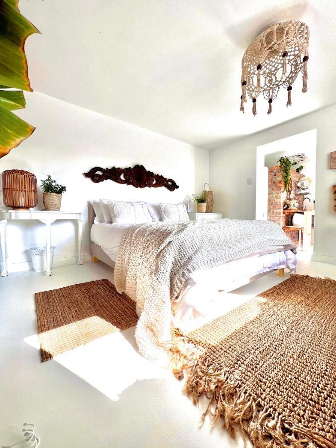 Sunny Bali Cottage Mossel Bay Exterior foto